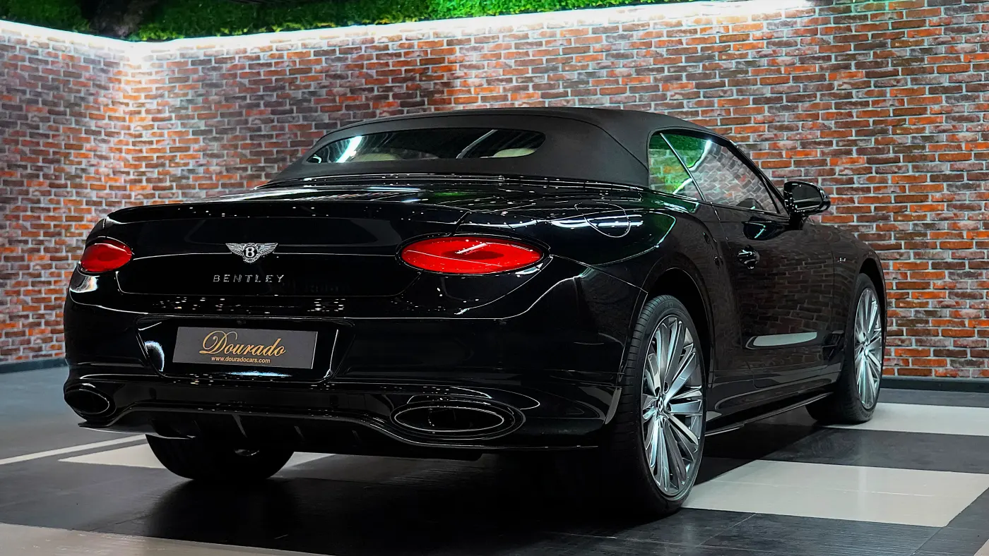 Discover the Bentley Continental GTC Speed prestigious British open-top performance flagship