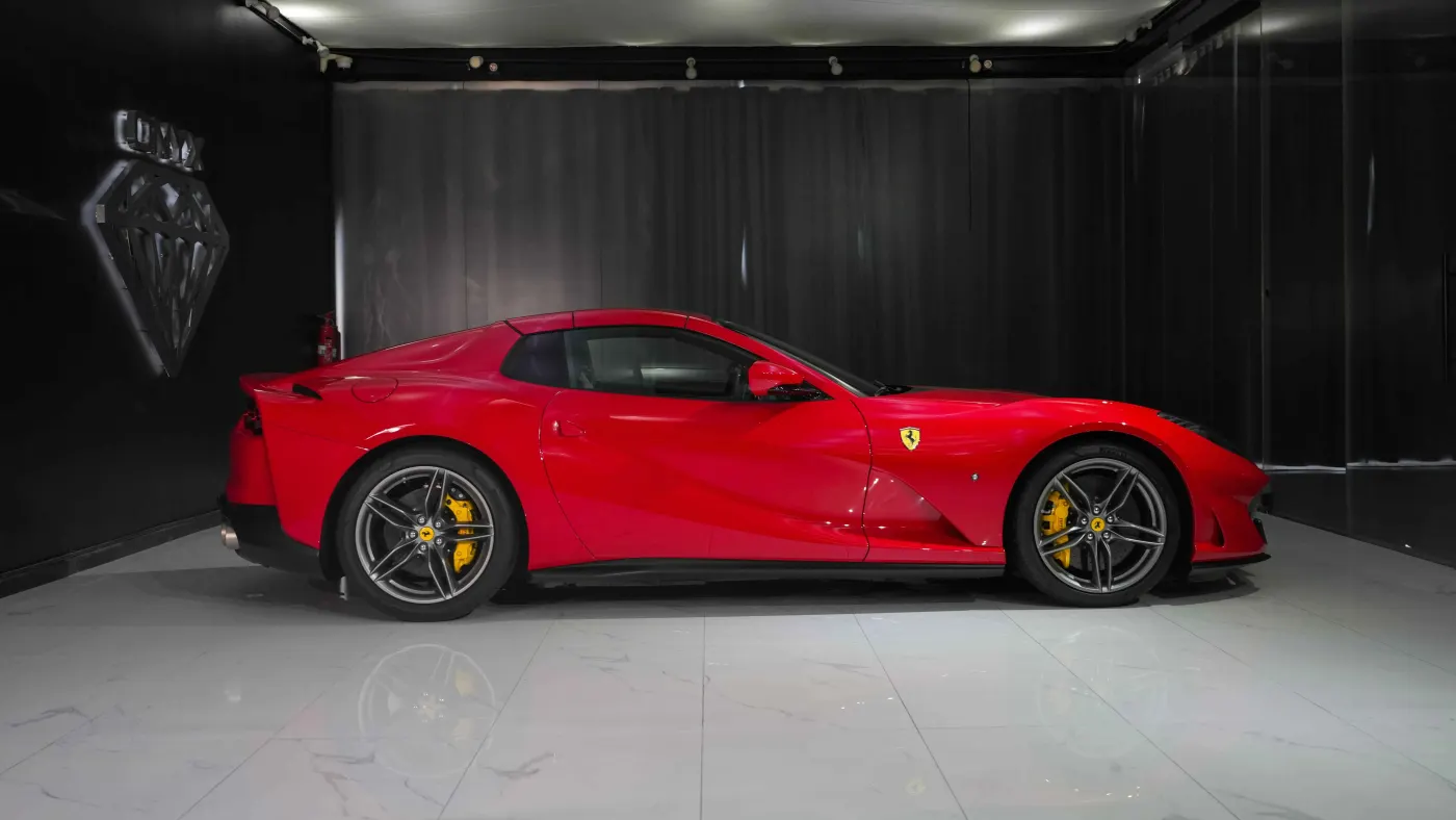 Discover the Ferrari 812 GTS prestigious open-top V12 performance flagship supercar