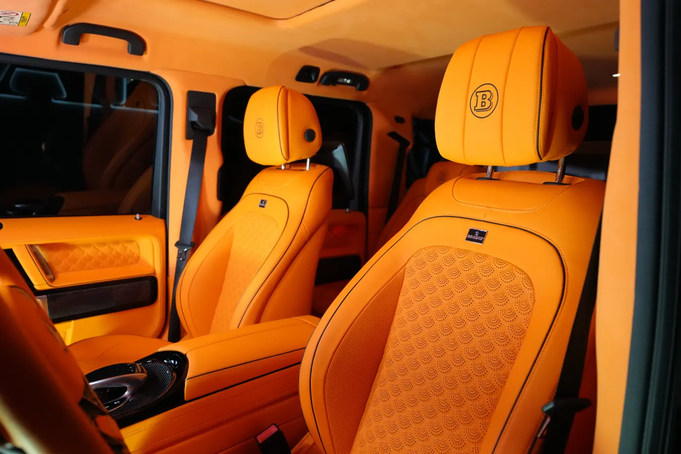 Purchase Mercedes-Benz G800 G-Class Brabus from luxury car dealer UAE