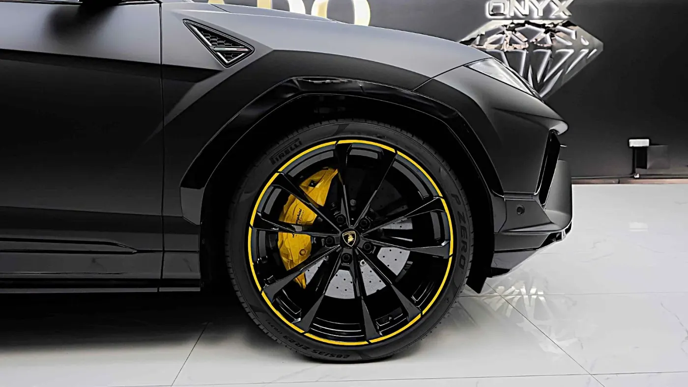 Purchase Lamborghini Urus S from premier luxury car dealer in the UAE