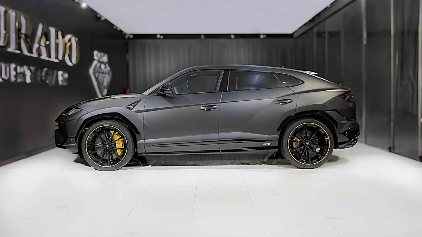 Lamborghini Urus S ultimate luxury performance super SUV for high-end buyers