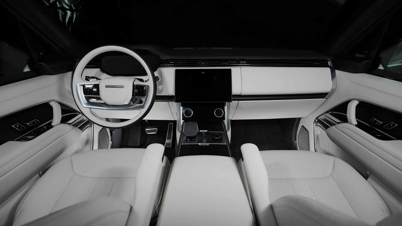 Discover the Land Rover Range Rover Autobiography P530 LWB prestigious British flagship performance SUV