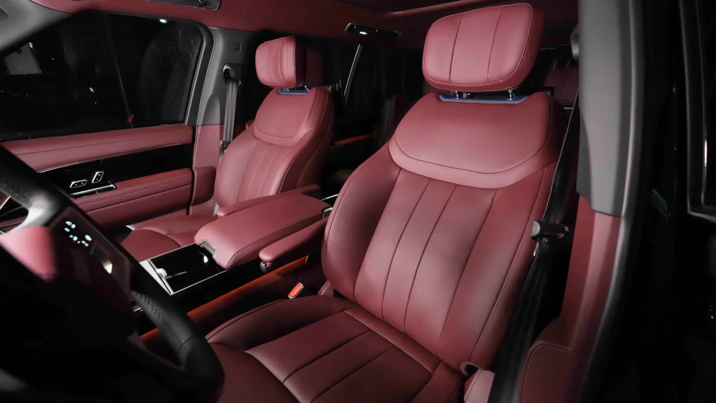 Exclusive Land Rover Range Rover Autobiography P530 Long Wheelbase available for premium buyers