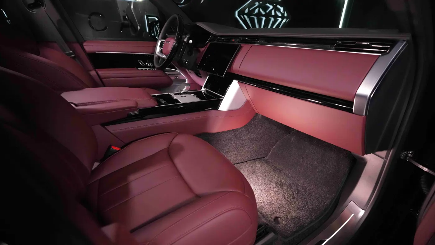 Own Land Rover Range Rover Autobiography P530 Long Wheelbase premium SUV in Dubai