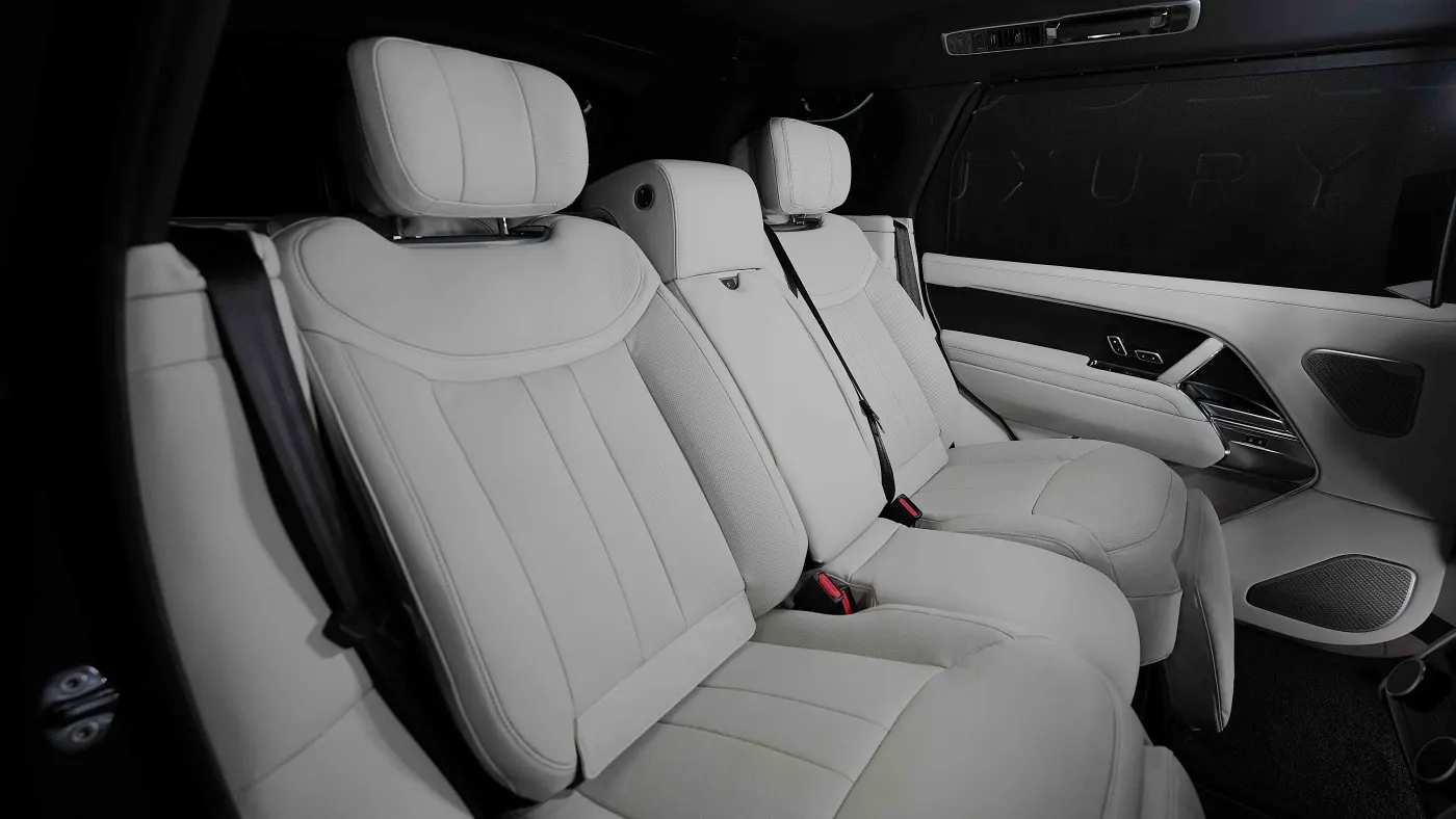 Explore the exclusive Land Rover Range Rover Autobiography P530 LWB luxury collection in Dubai UAE