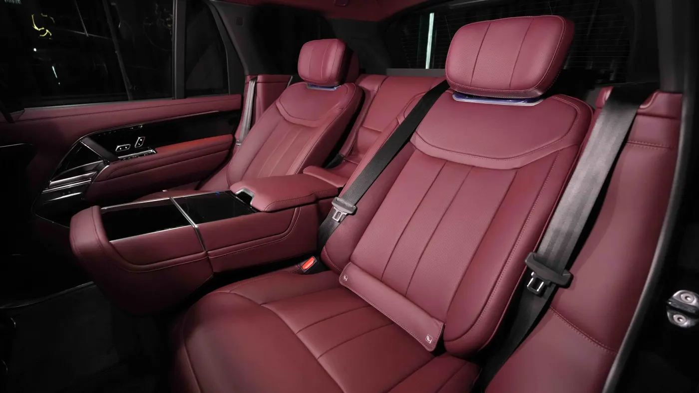 Buy Land Rover Range Rover Autobiography P530 Long Wheelbase in UAE