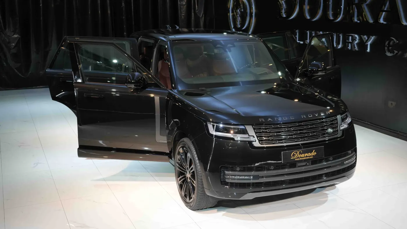Explore Land Rover Range Rover Autobiography P530 Long Wheelbase luxury SUV collection UAE