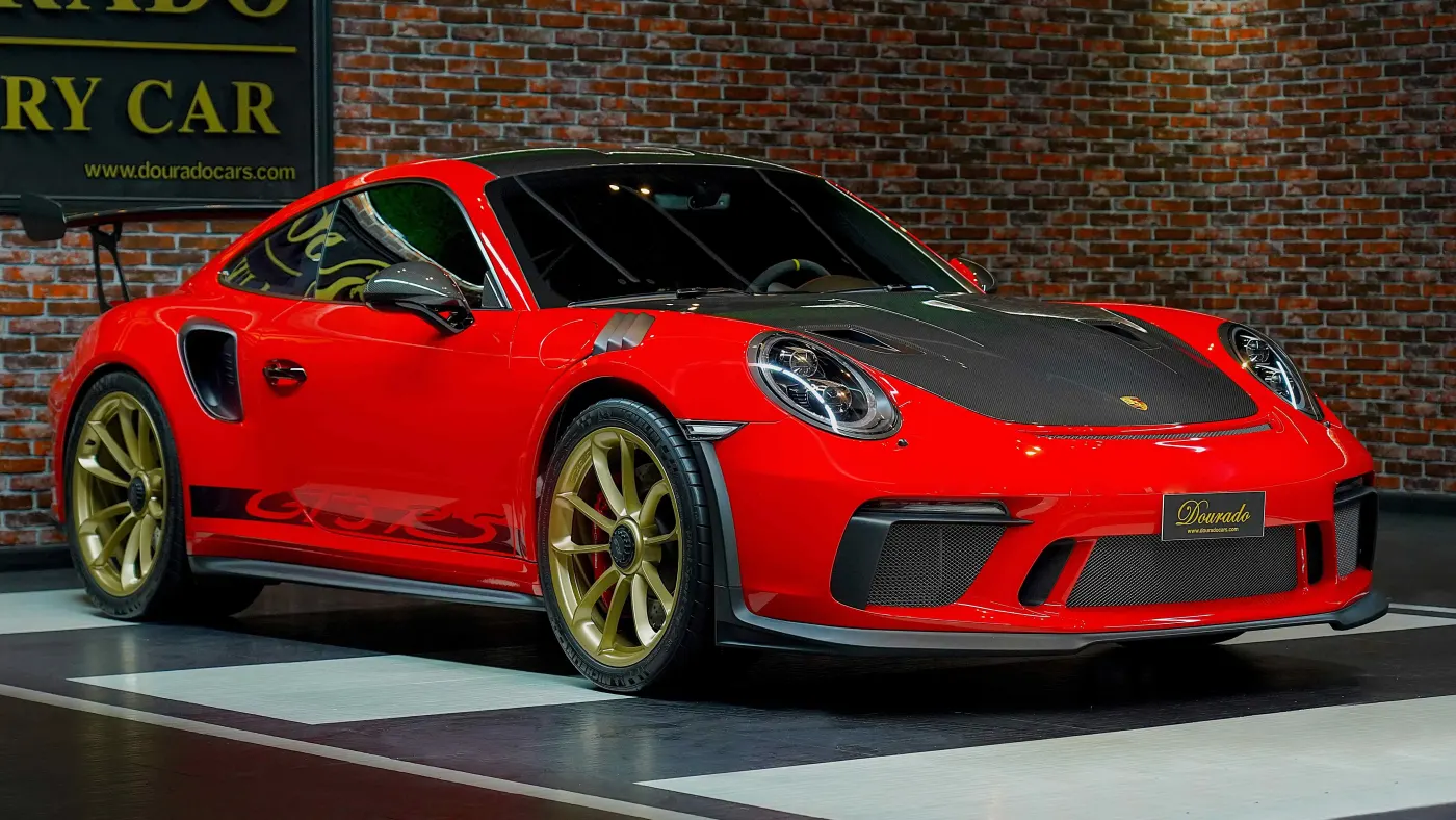 Prestige and performance with Porsche 911 GT3 RS Weissach RS Package in Dubai