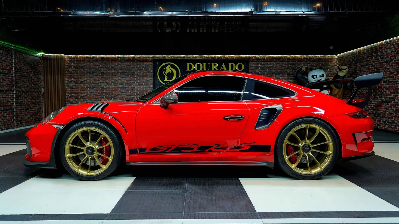 Purchase Porsche 911 GT3 RS Weissach RS Package premium luxury vehicle in UAE