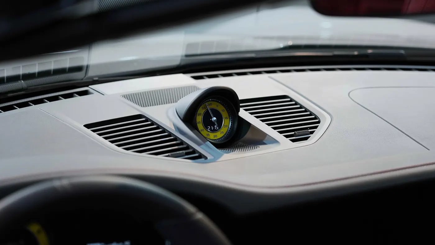Explore the exclusive Porsche 911 Turbo S Cabriolet collection UAE
