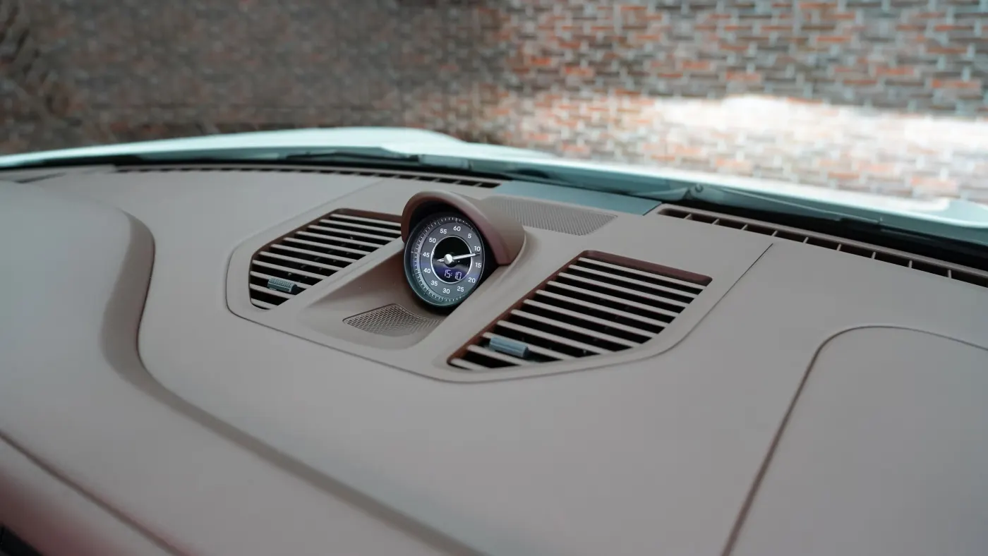 Own Porsche 911 Turbo S Cabriolet ultimate performance convertible in Dubai