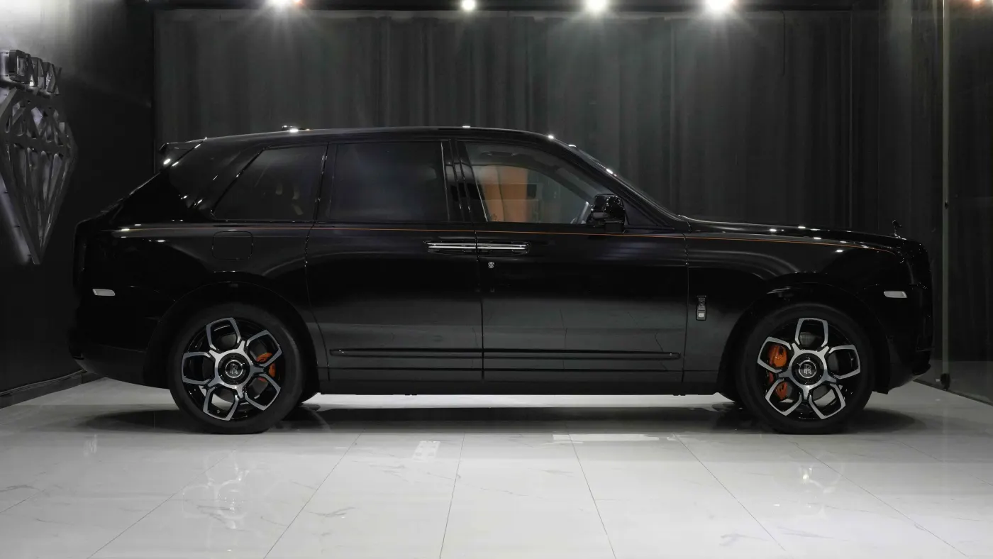 Explore Rolls-Royce Cullinan Black Badge prestigious automobile collection UAE