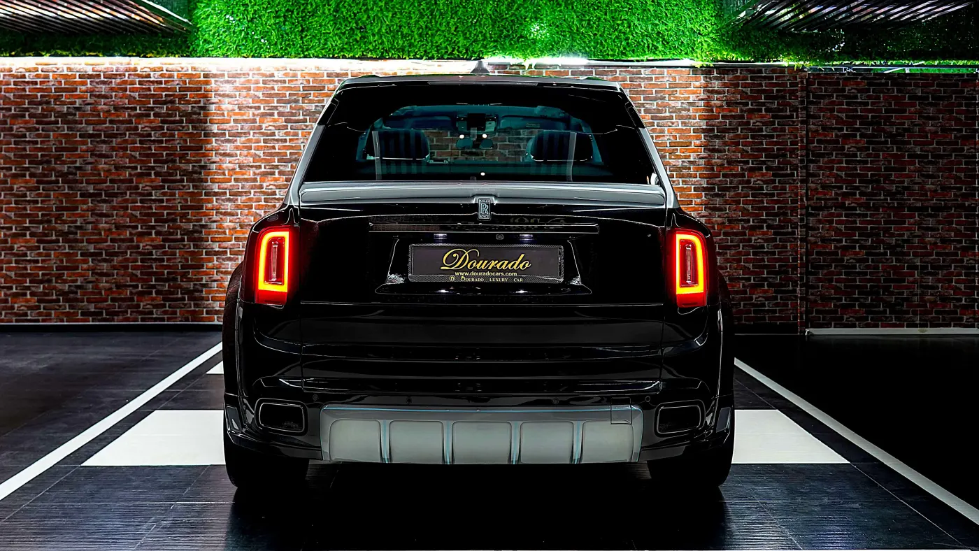 Discover the Rolls-Royce Cullinan Black Badge featuring Novitec Spofec Kit luxury upgrades