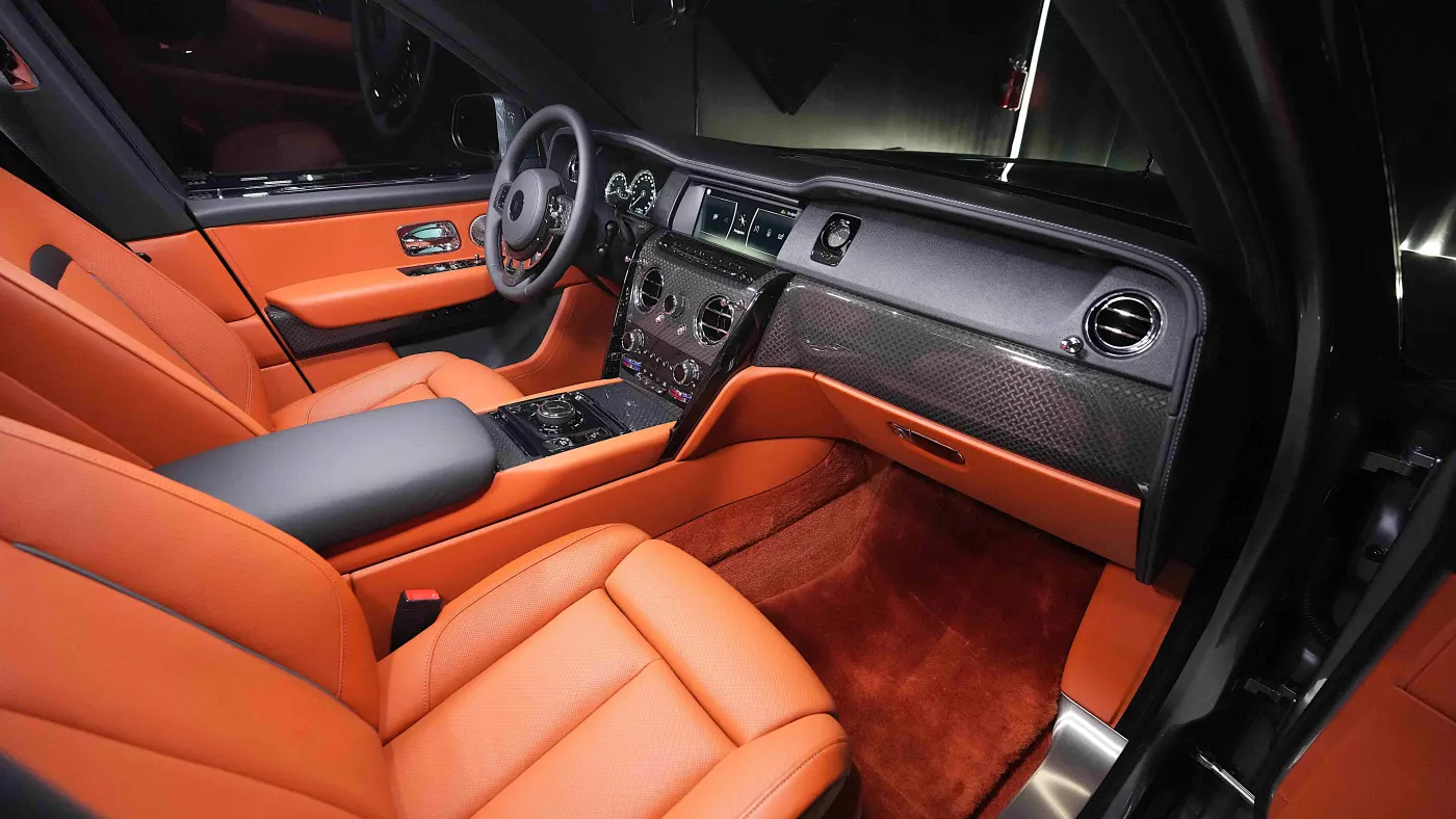 Experience Rolls-Royce Cullinan Black Badge by Onyx Concept with bespoke styling