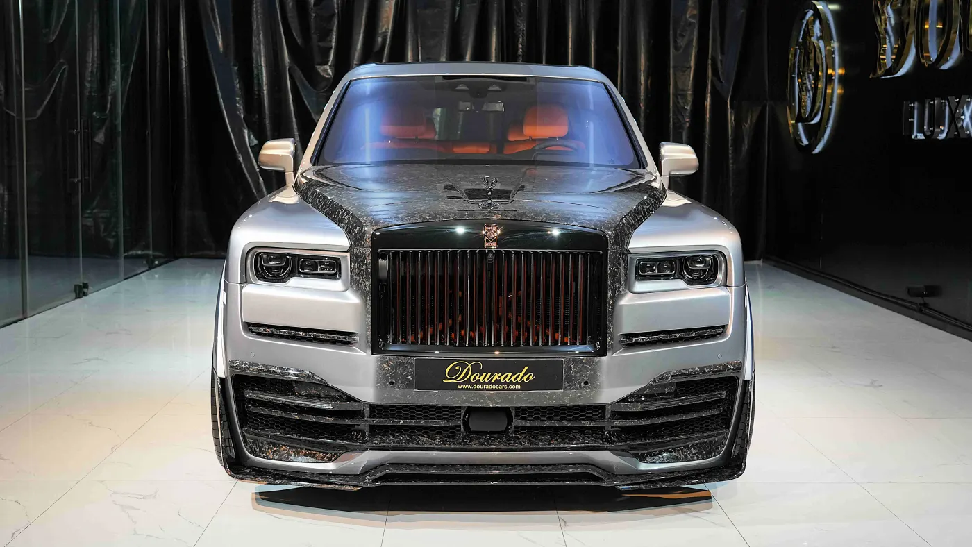 Stand out with Rolls-Royce Cullinan Black Badge by Onyx Concept in Dubai UAE