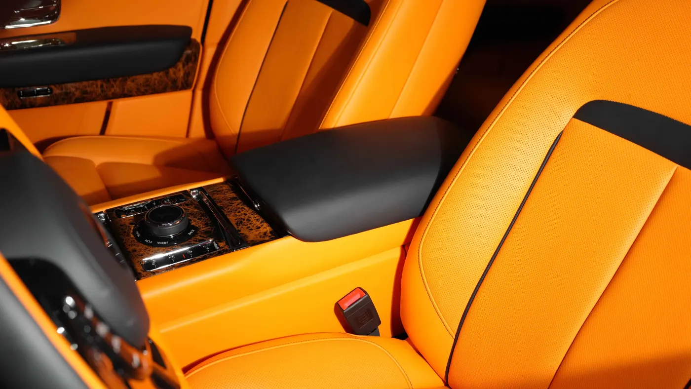 Experience Rolls-Royce Cullinan NEEV Limited Edition 1 of 1 by Onyx exclusive design