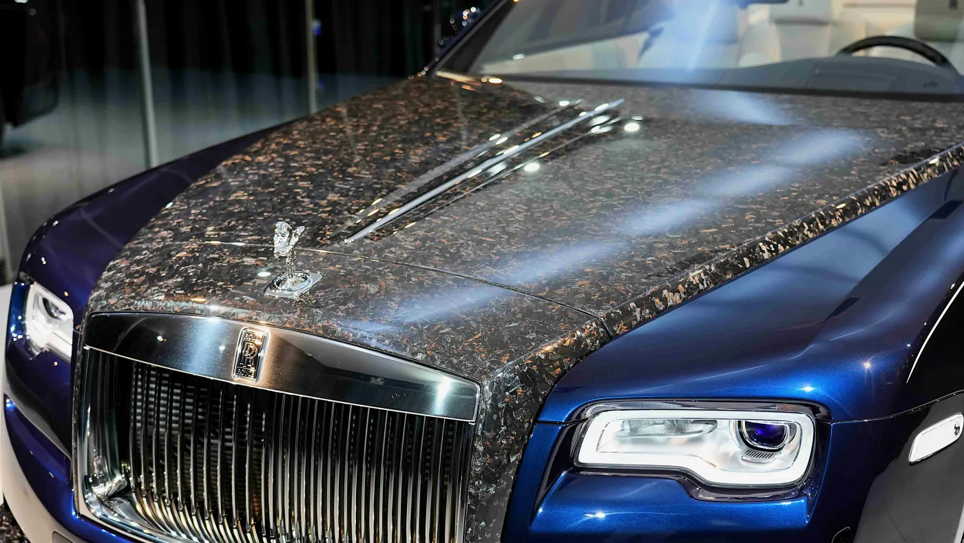 Luxury enthusiasts can own Rolls-Royce Dawn by Onyx Concept today