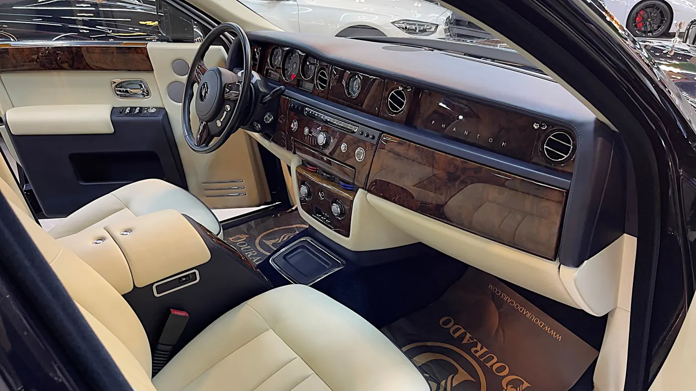 Rare Rolls-Royce Phantom Extended available at Dubai luxury showroom