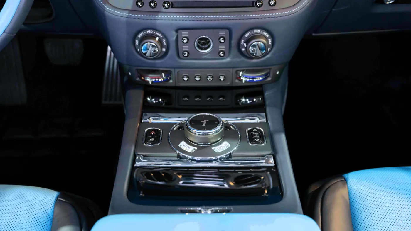 Experience Rolls-Royce Wraith by Onyx Concept 1 of 1 exclusive design and craftsmanship
