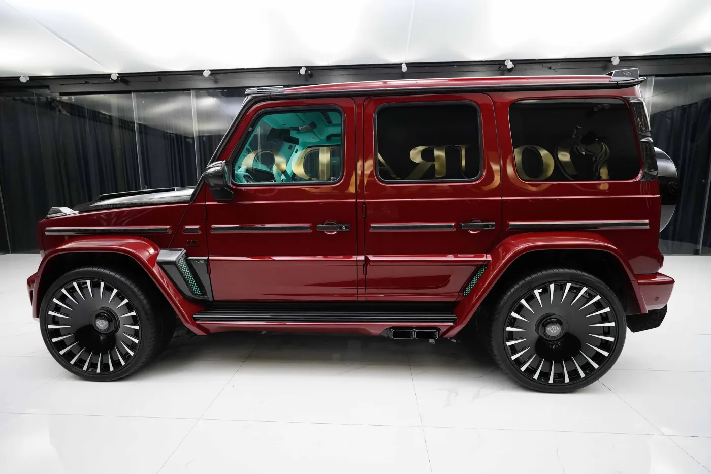 Explore G7X ONYX Concept 1 of 5 exclusive vehicle collection UAE