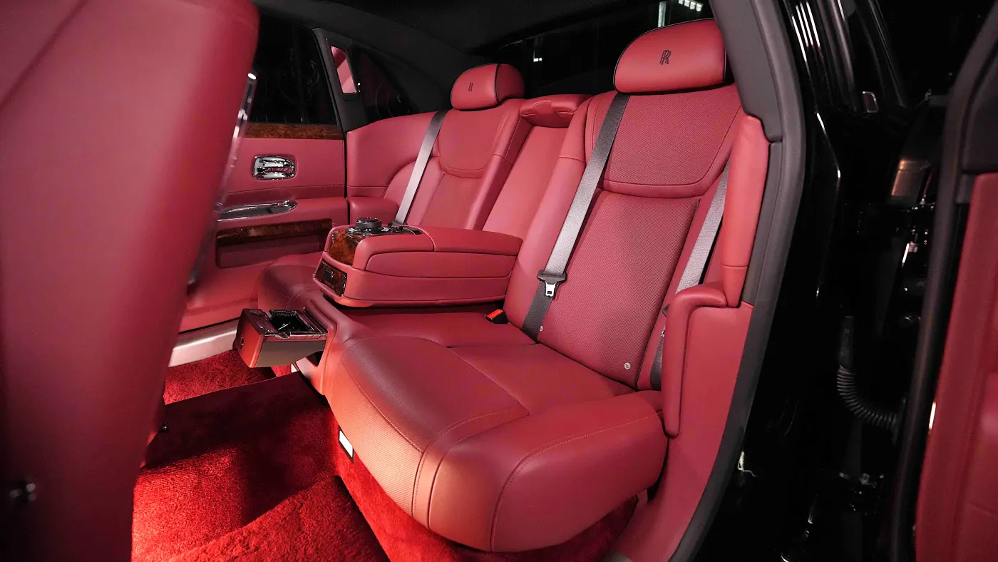 Buy Rolls-Royce Ghost premium luxury car in UAE