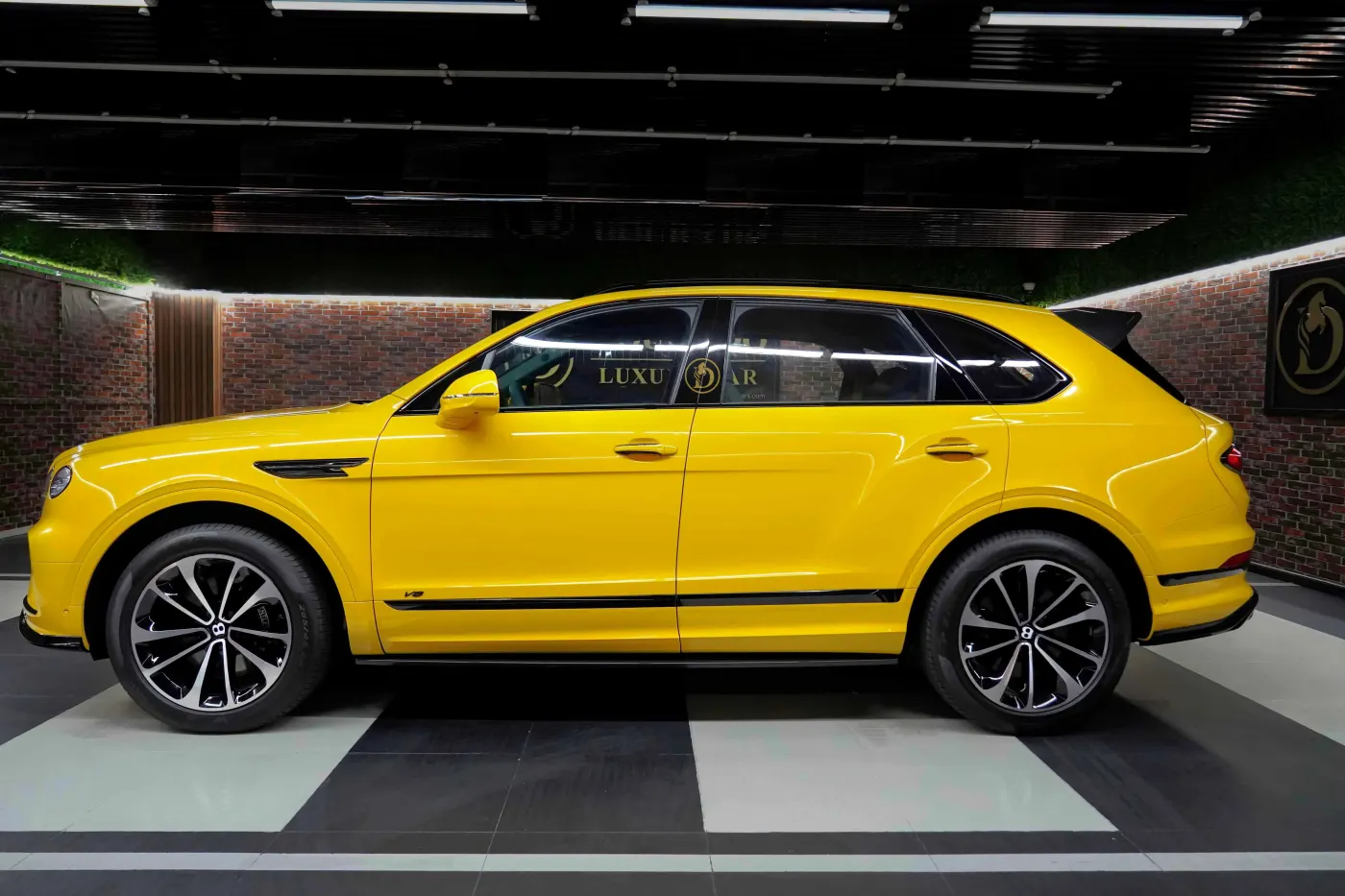 Discover Bentley Bentayga iconic SUV for sale UAE