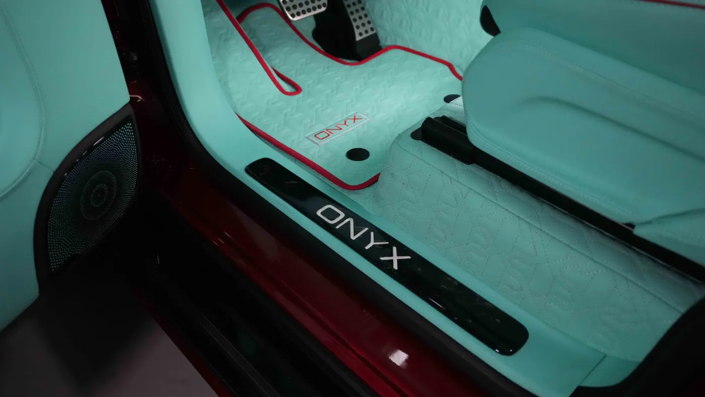 Buy G7X ONYX Concept 1 of 5 in Hyacinth Red Metallic UAE
