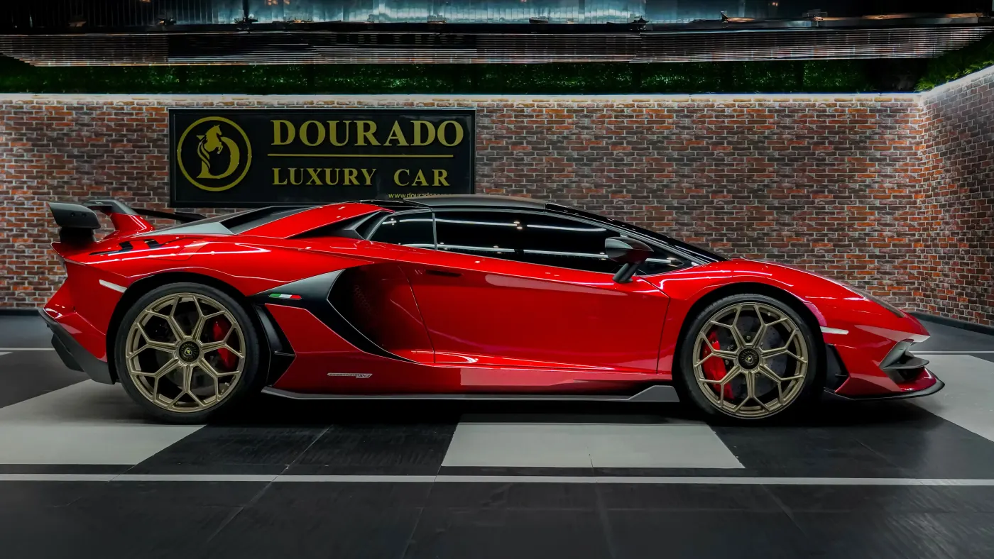 Purchase Lamborghini Aventador SVJ Roadster collectible automobile UAE