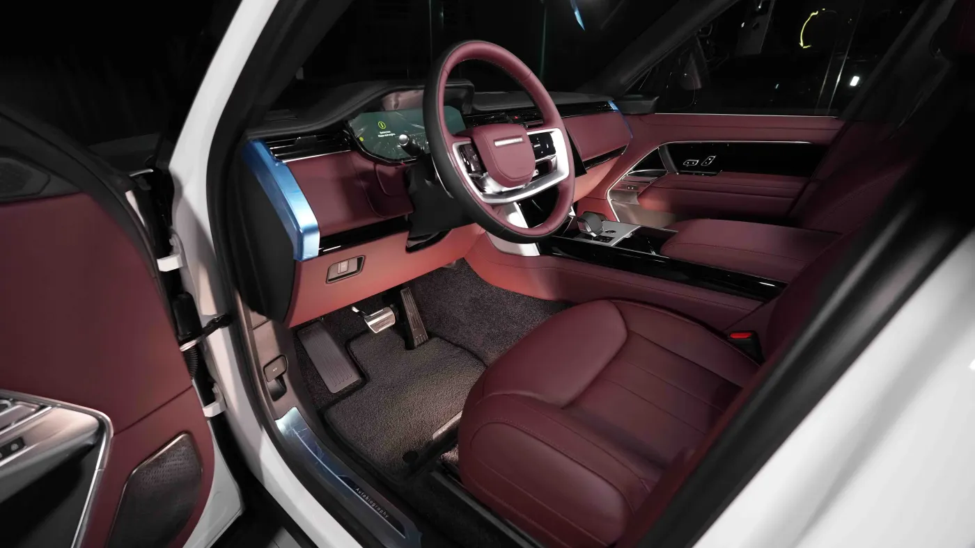 Discover Land Rover Range Rover Autobiography rare luxury vehicle