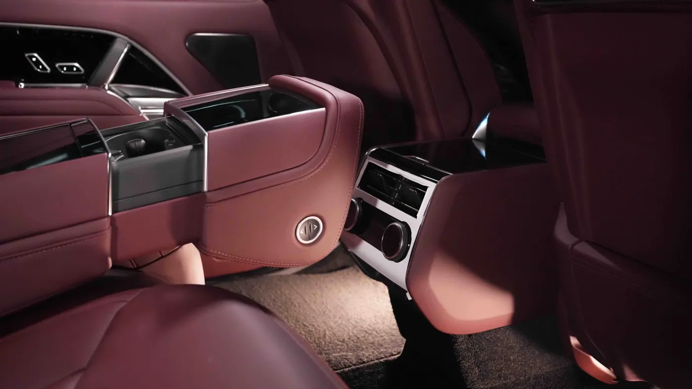 Range Rover Autobiography high-end luxury SUV available in UAE
