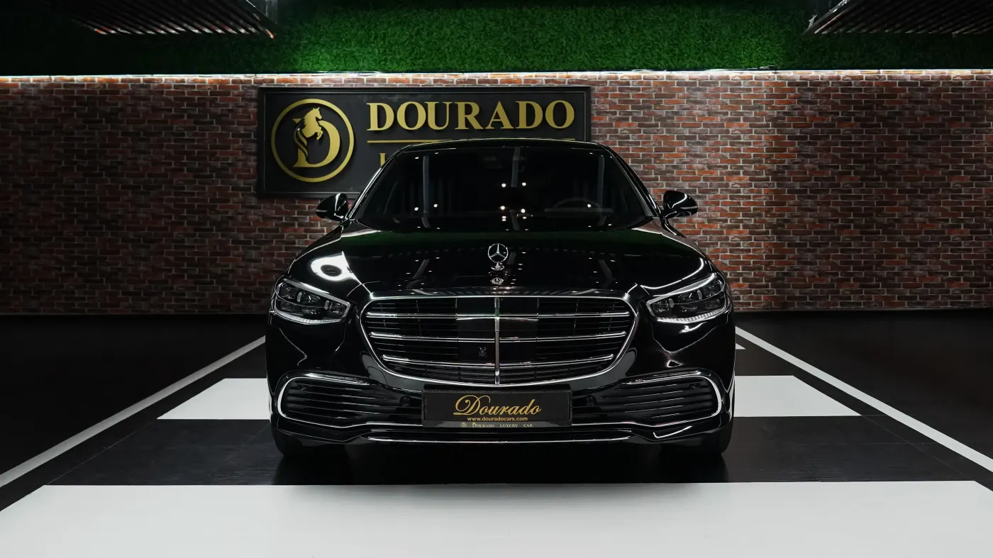 Discover Mercedes-Benz S 580 sophisticated luxury automobile