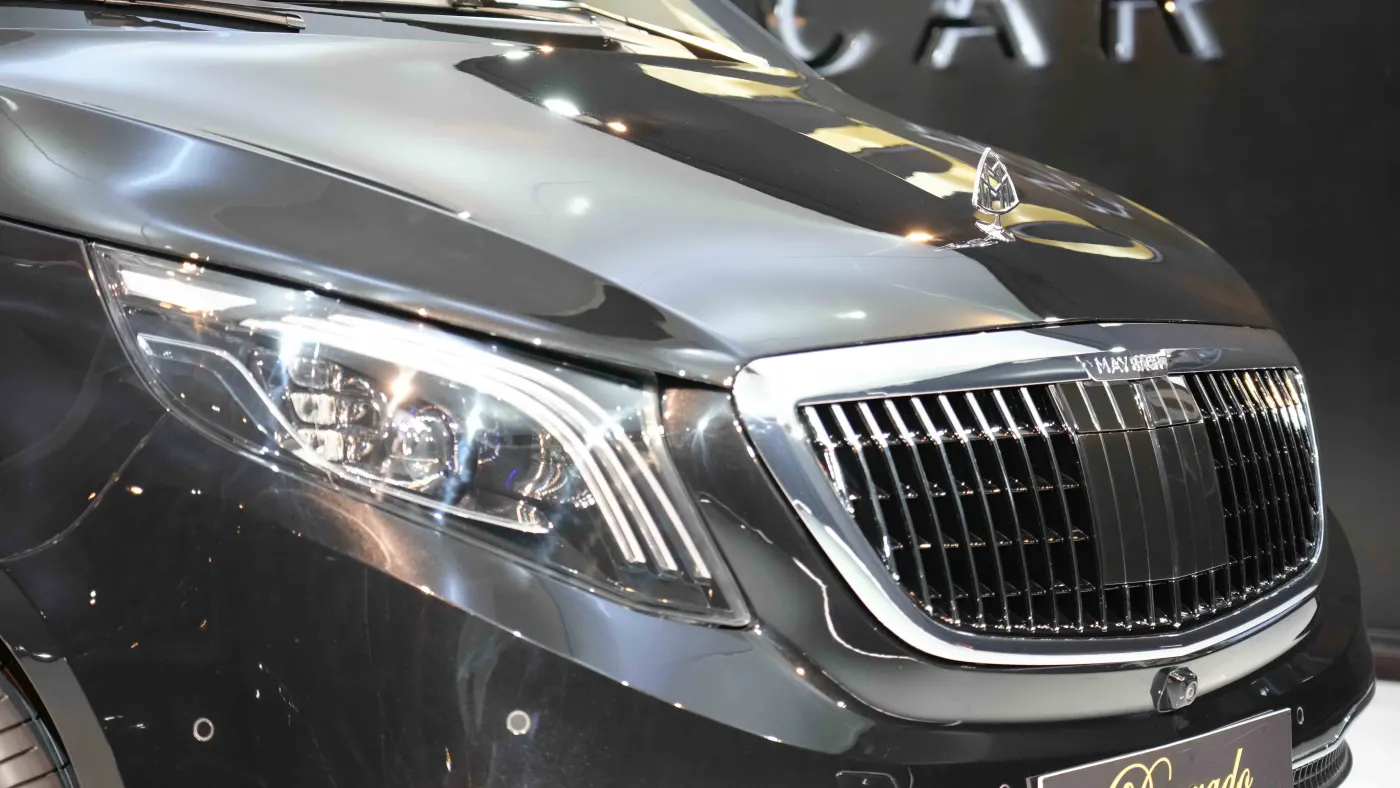 Purchase Mercedes-Benz V300D Maybach Kit premium luxury transport