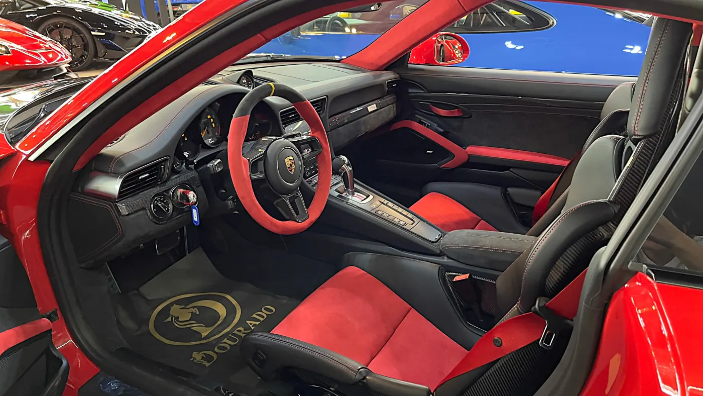 Experience Porsche 911 GT2 RS exclusive vehicle in UAE