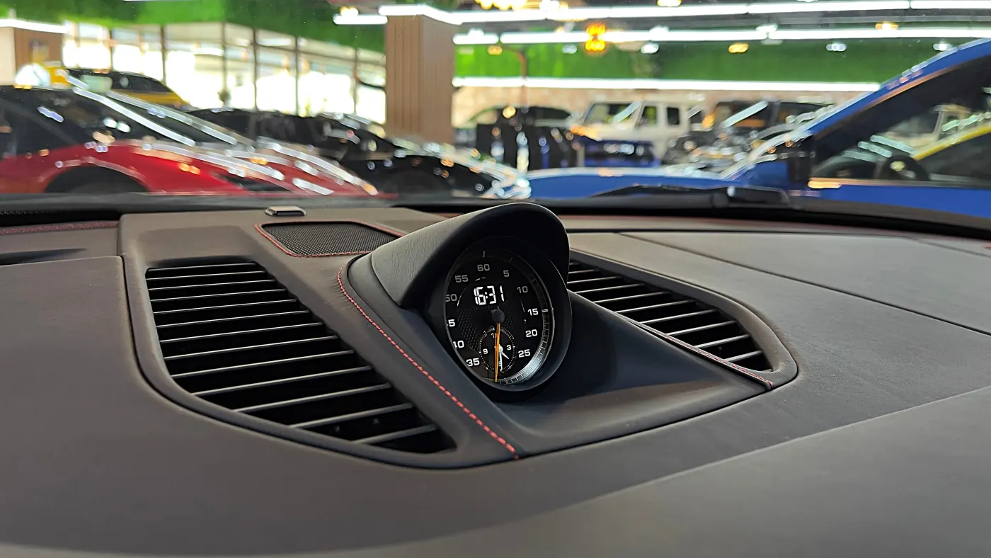 Porsche 911 GT2 RS Weissach RS Package for sale in Dubai
