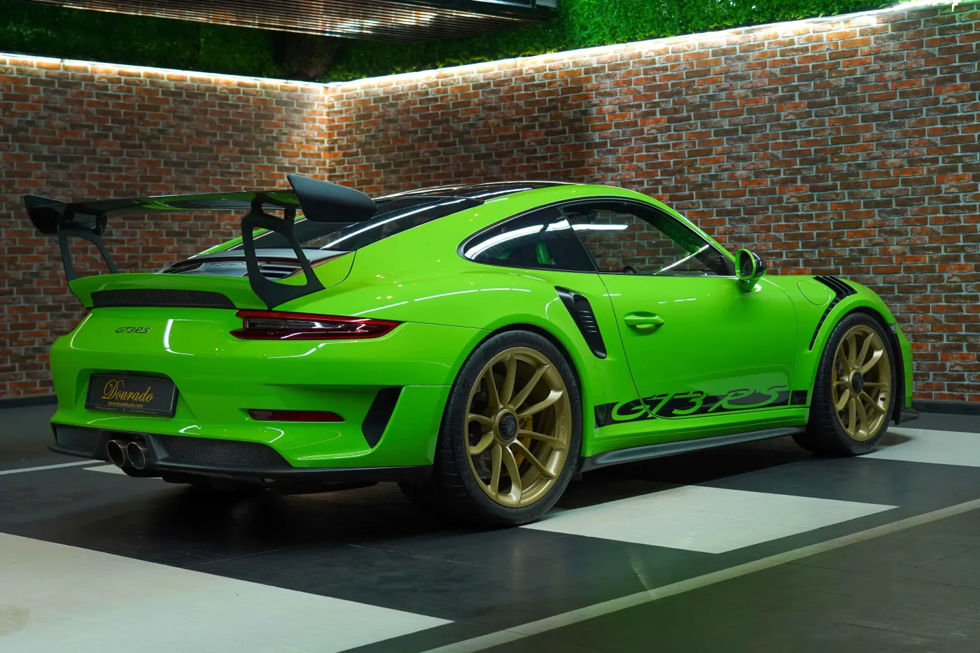 Porsche 911 GT3 RS exclusive vehicle for purchase in Dubai