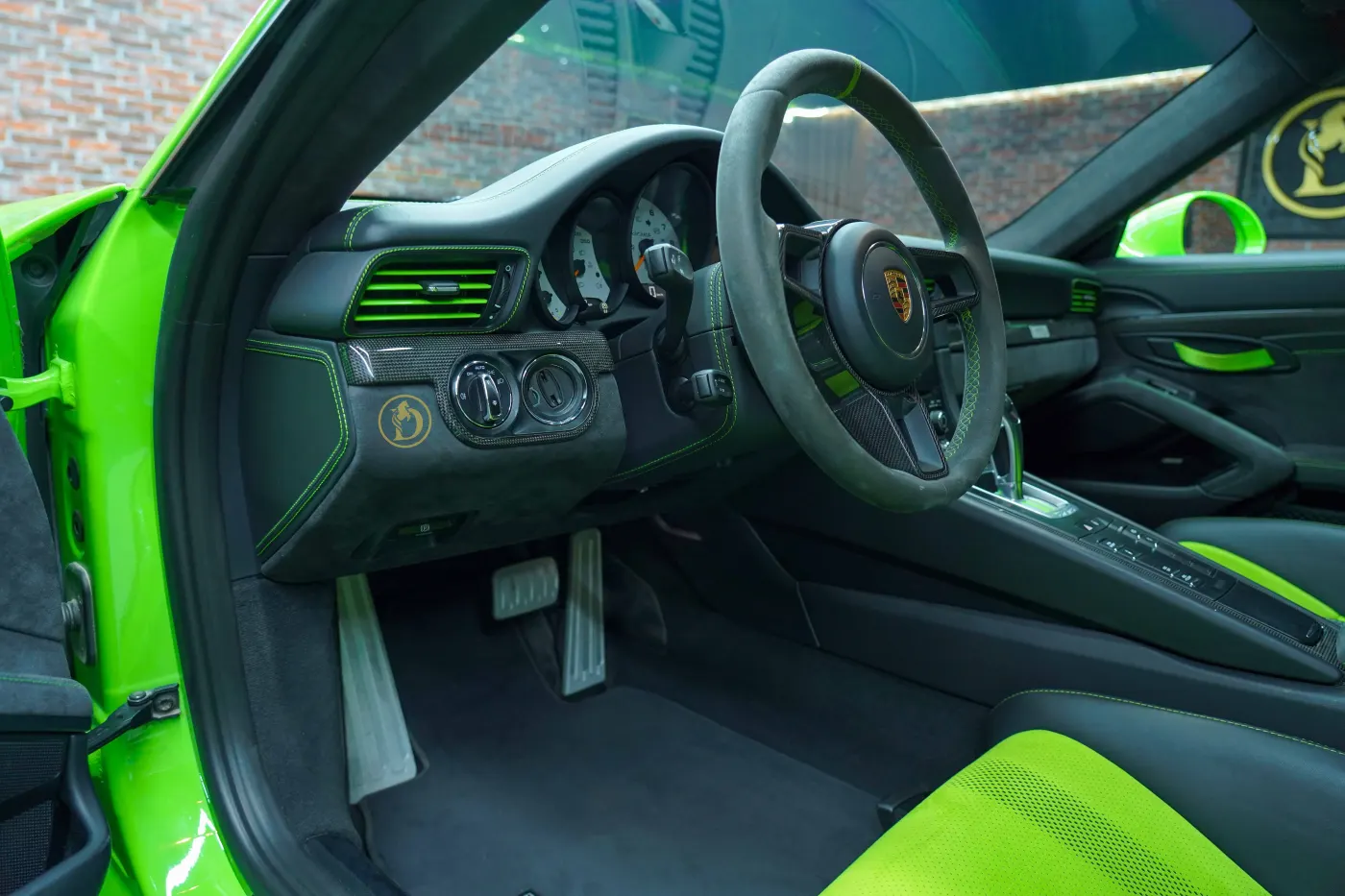 Porsche 911 GT3 RS premium automobile for luxury buyers