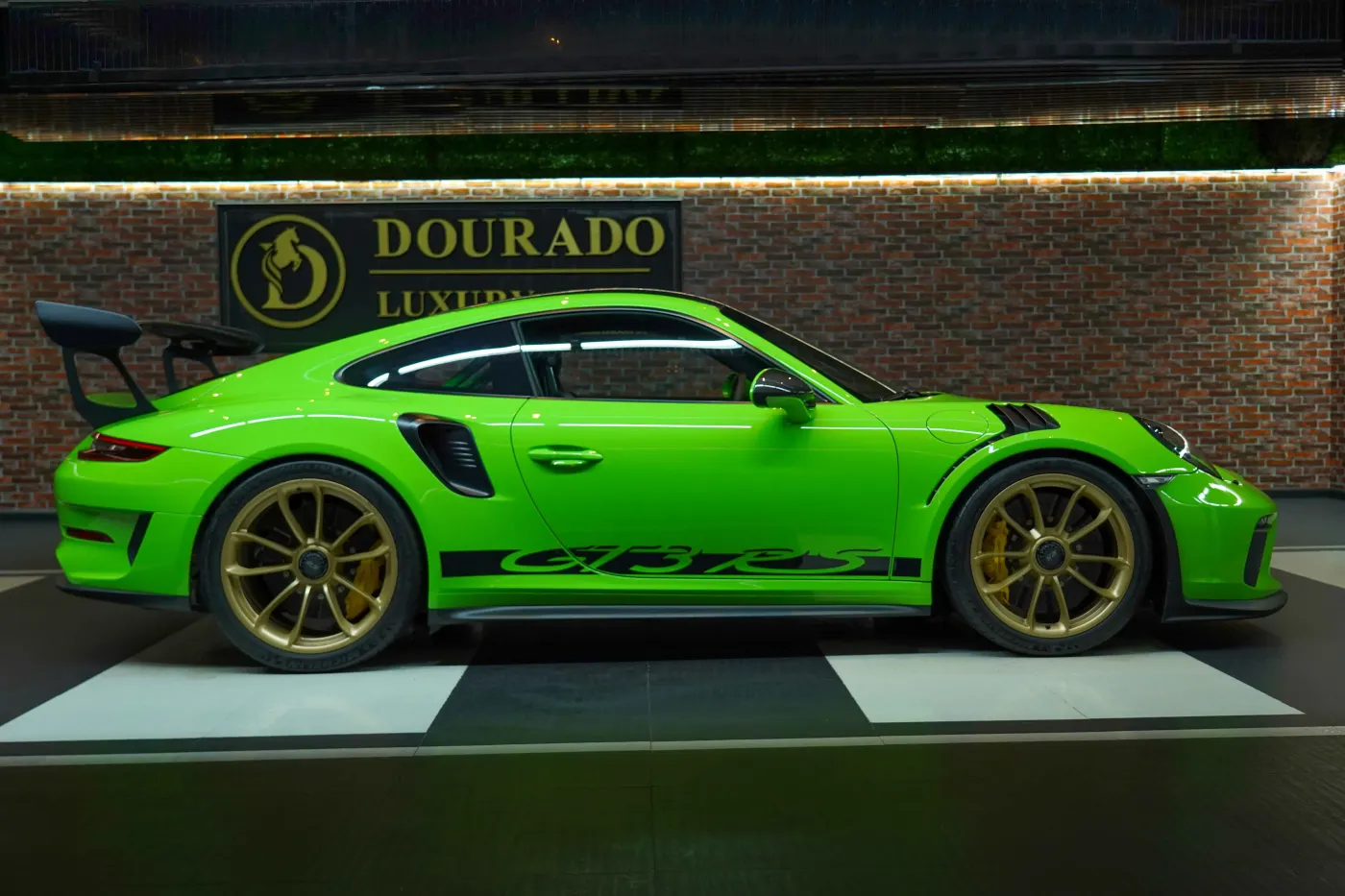Own Porsche 911 GT3 RS premium sports car UAE