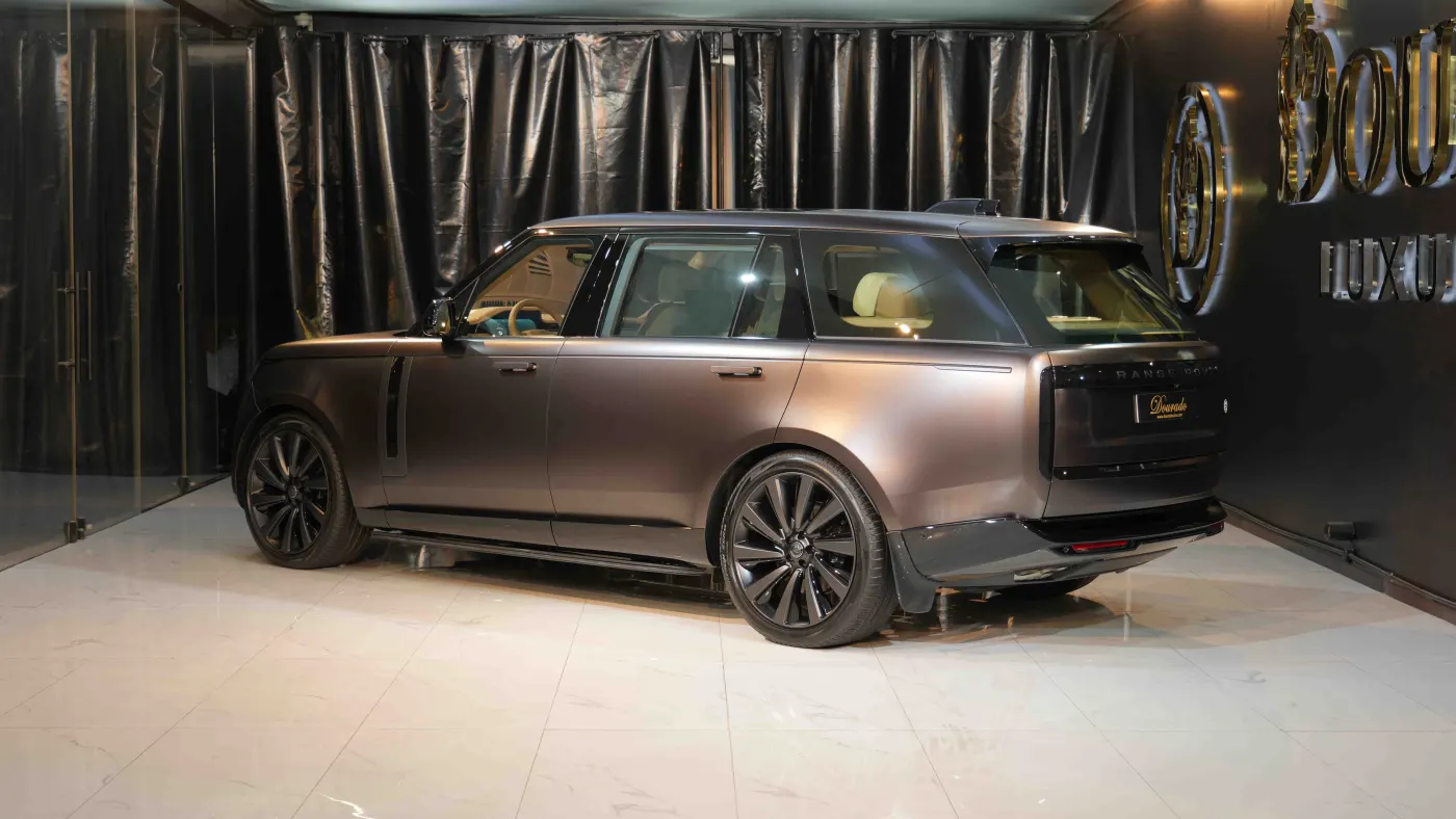Range Rover Autobiography SV P530 exclusive SUV collection Dubai