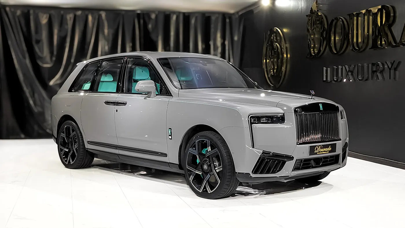 Buy Rolls-Royce Cullinan 2025 premium vehicle in UAE