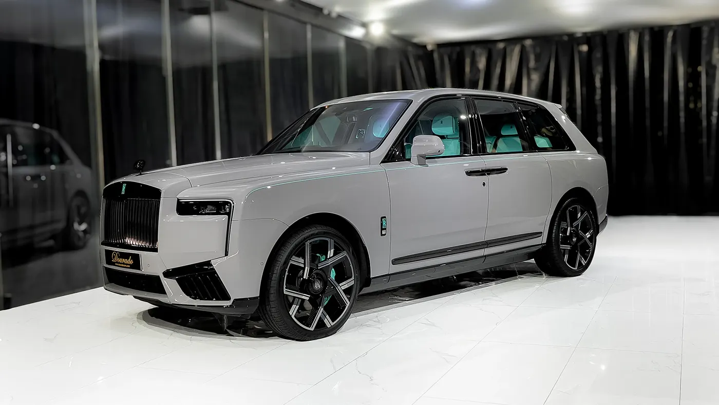 Rolls-Royce Cullinan high-end luxury vehicle collection Dubai