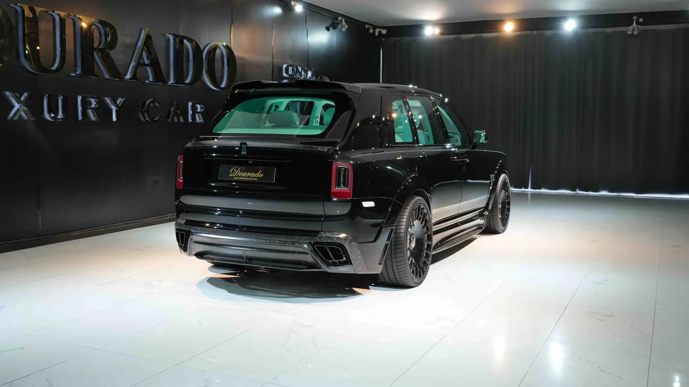 Rolls-Royce Cullinan with 3-year warranty and service available in Dubai