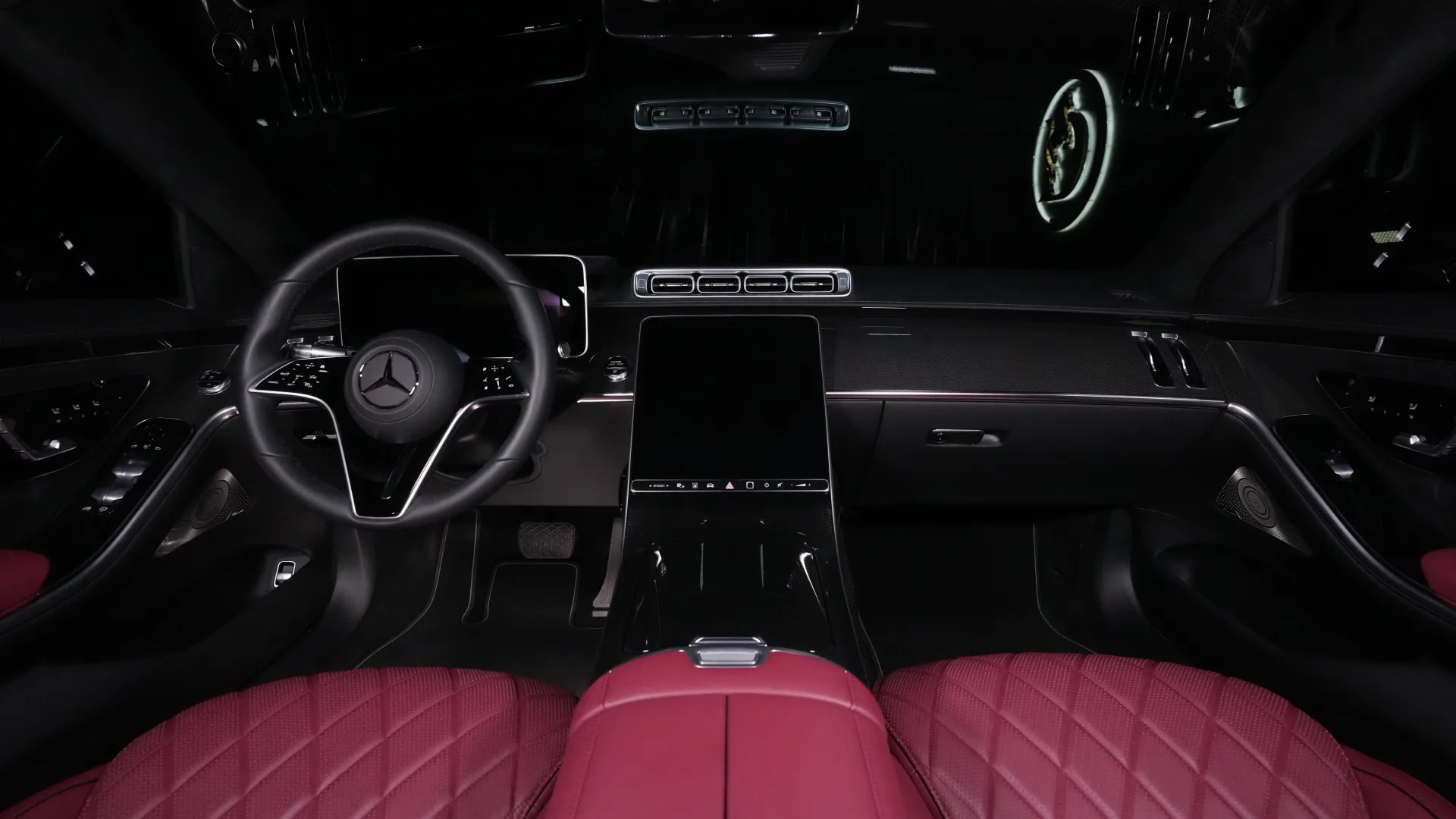 Mercedes-Maybach S580 4MATIC luxury sedan