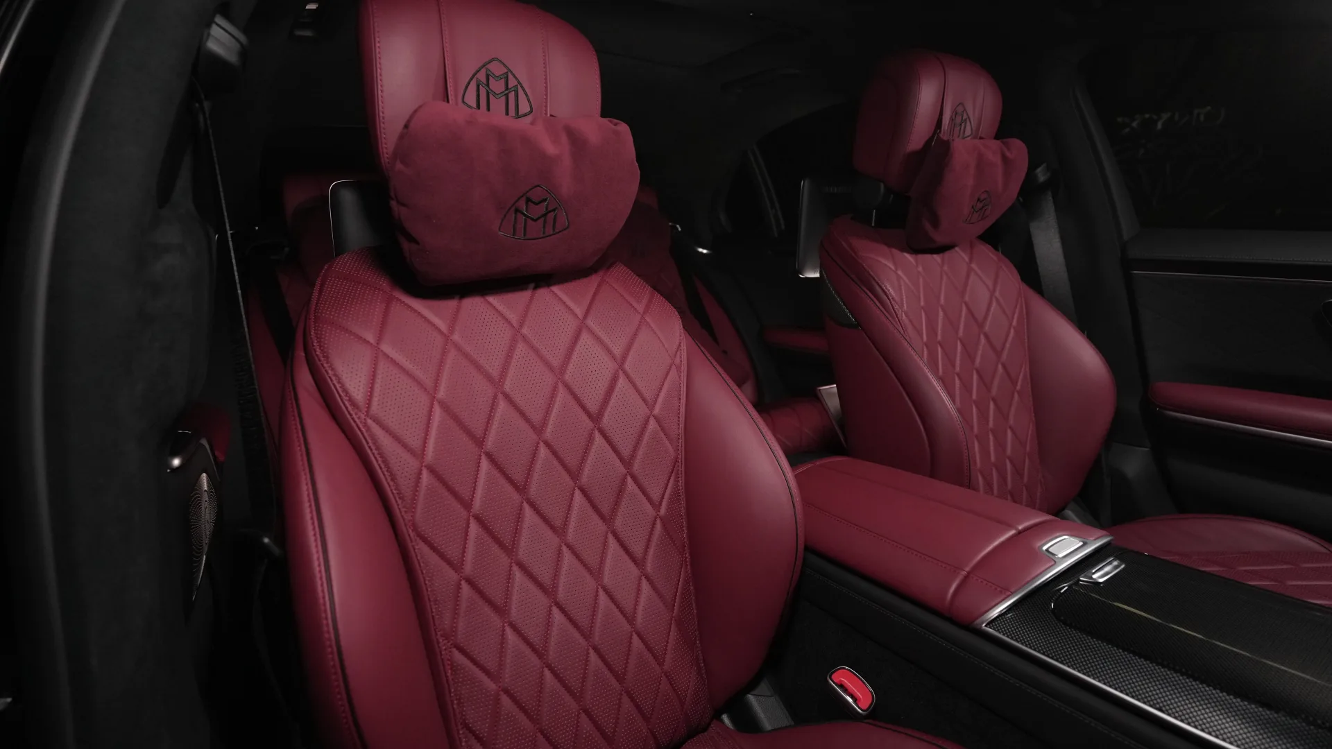 Mercedes-Maybach S580 side profile luxury sedan UAE