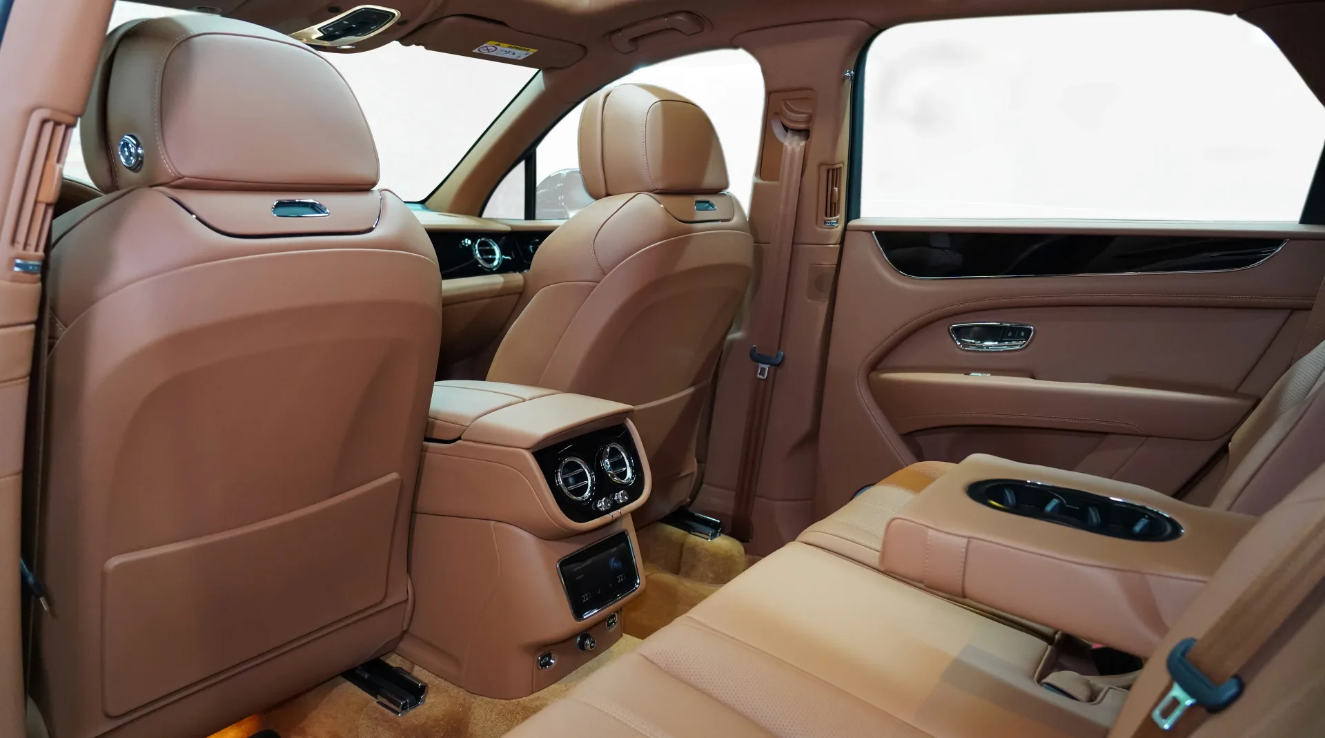 Buy Bentley Bentayga exotic luxury car in Dubai UAE with refined performance