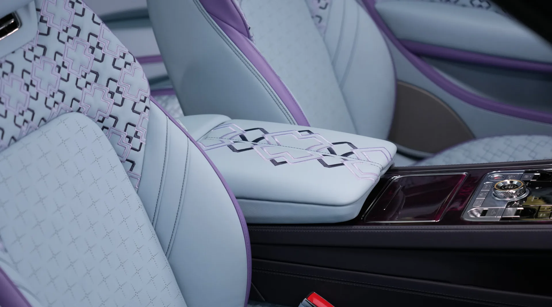 Buy Bentley Continental GTX III Athea by Onyx Concept 1 of 1 in Dubai UAE at Dourado Luxury Car